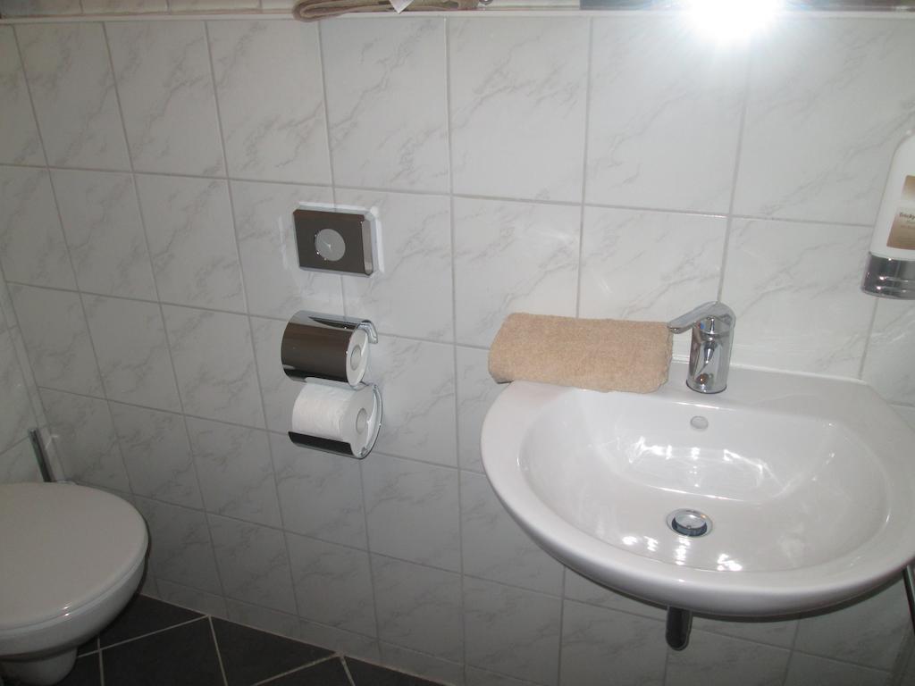 Hotel Gruener Baum Nuernberg Brunn Pokój zdjęcie